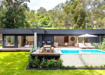 Luxury Retreats: Ultimate Getaways from the World